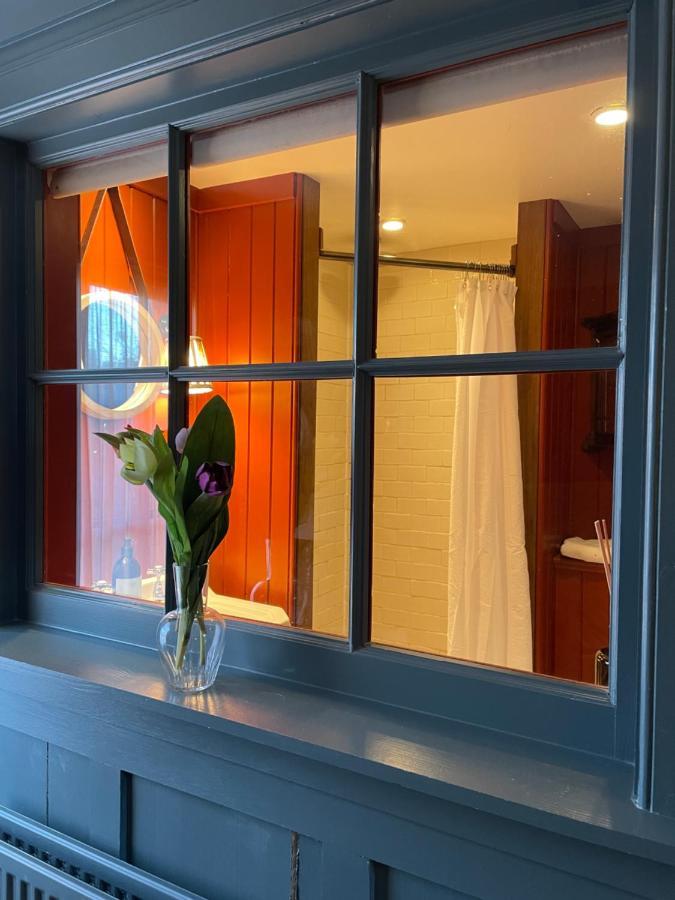 Rock House - Photographer's - Historic Gem In The Heart Of The Appartement